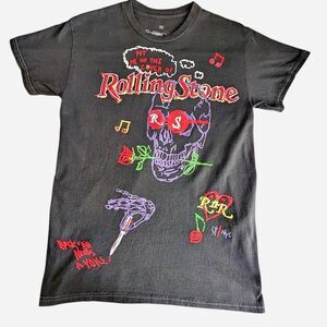 Urban Outfitters “Put Me On The Cover Of Rolling Stone” Doodles Graphic Tee  XS